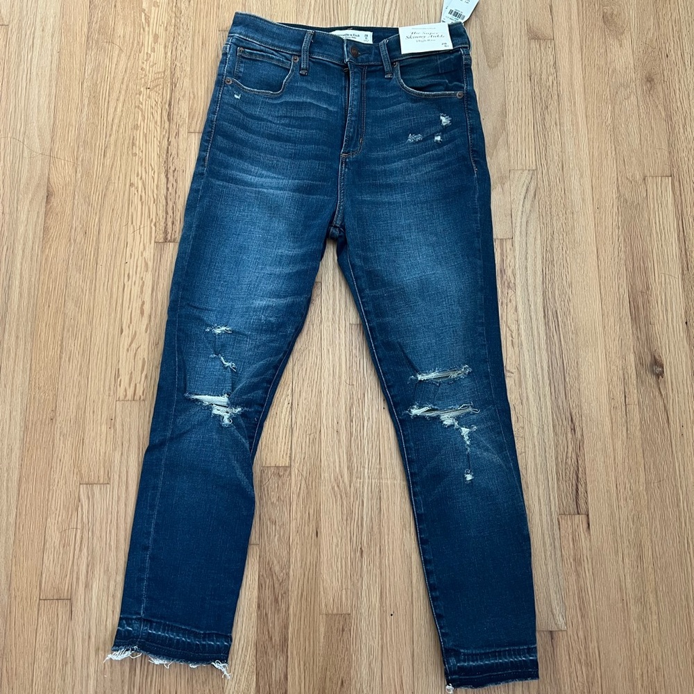 NWT Abercrombie super skinny ankle high rise jeans